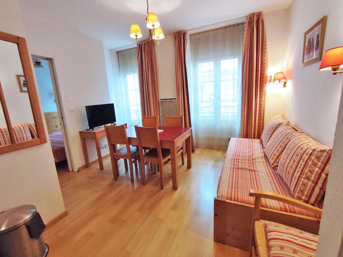 Oo, T2, Centre Luchon, Wifi, Casier A Skis, Ascenseur, 4 Personnes Bagnères-de-Luchon Dış mekan fotoğraf